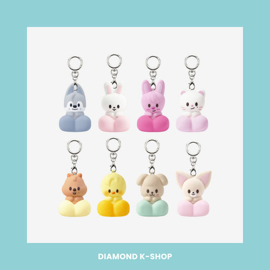 STRAY KIDS - RUN IT SEOUL MD: SECRET CLICKER KEYRING (RANDOM)