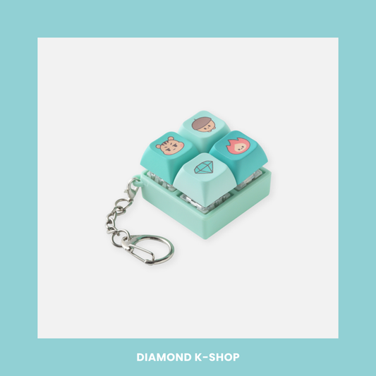 SHINee - SHINee WORLD Ⅶ [E.S.S.A.Y] MD - KEY CAP KEY RING