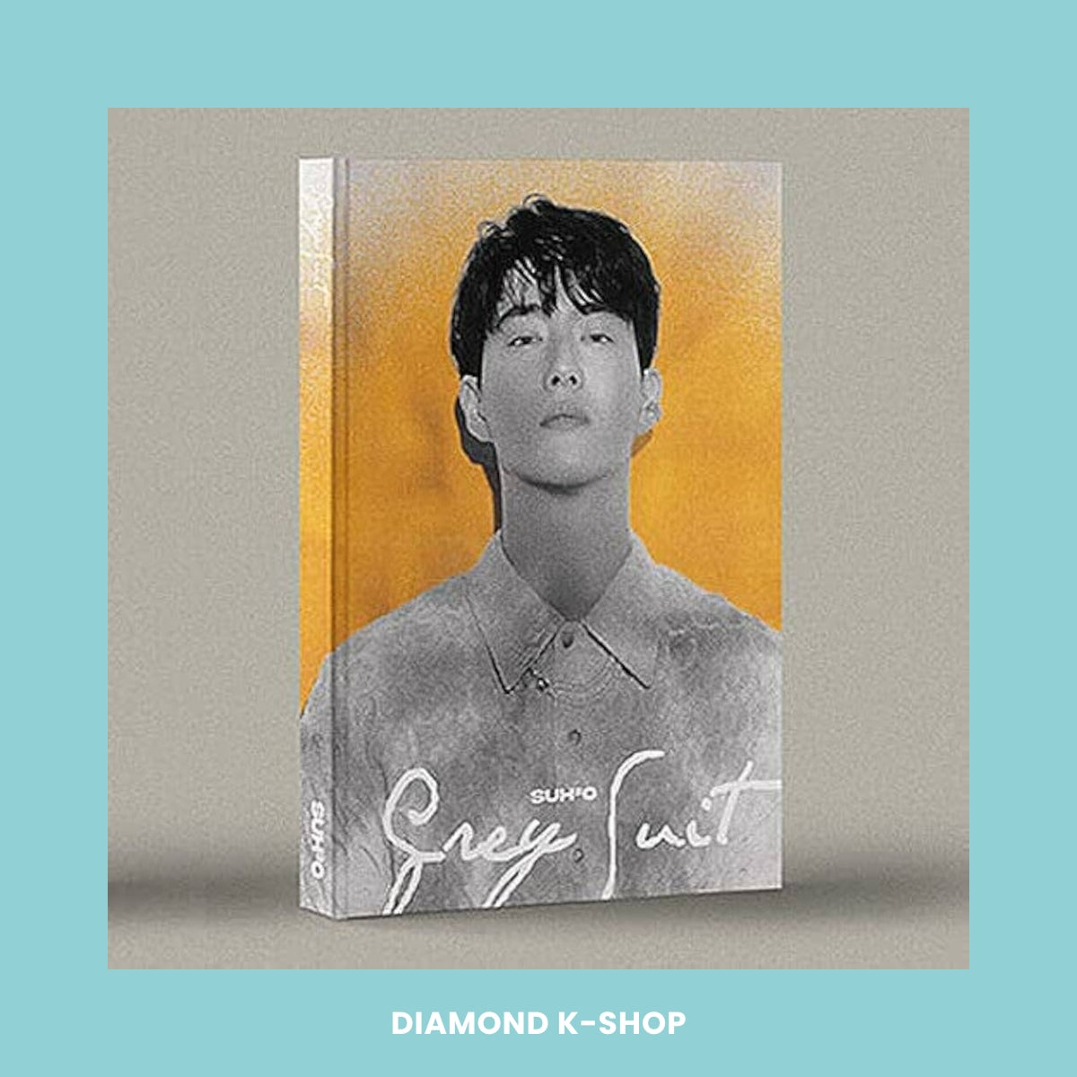 EXO: SUHO - Grey Suit (Photobook ver.)