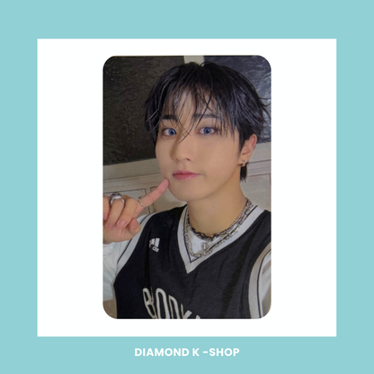 STRAY KIDS - KARMA (Photobook) + POB JYP SHOP (SKZOO ver)