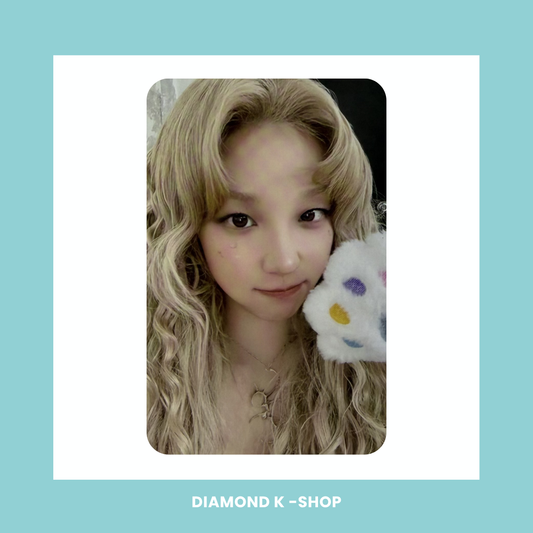 POB: I-DLE - We are Photobook ver (KTOWN4U)